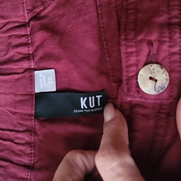 NWT KUT From the Cloth Frayed Hem Shorts, Size 00, Color Cinnamon - Picture 9 of 9